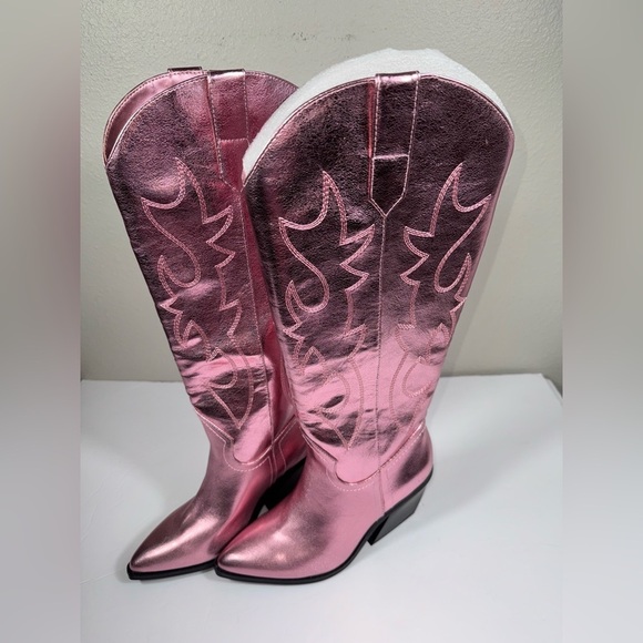 Madden Girl Tall Western Boots Size 7.5
Metallic Pink New - Picture 6 of 12